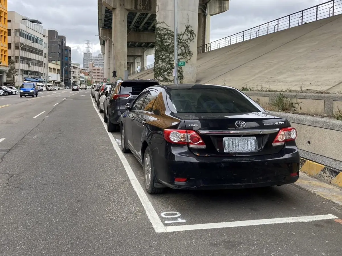 新北5區停車注意!2月起570格汽機車格開始收費,費率、時段一次看
