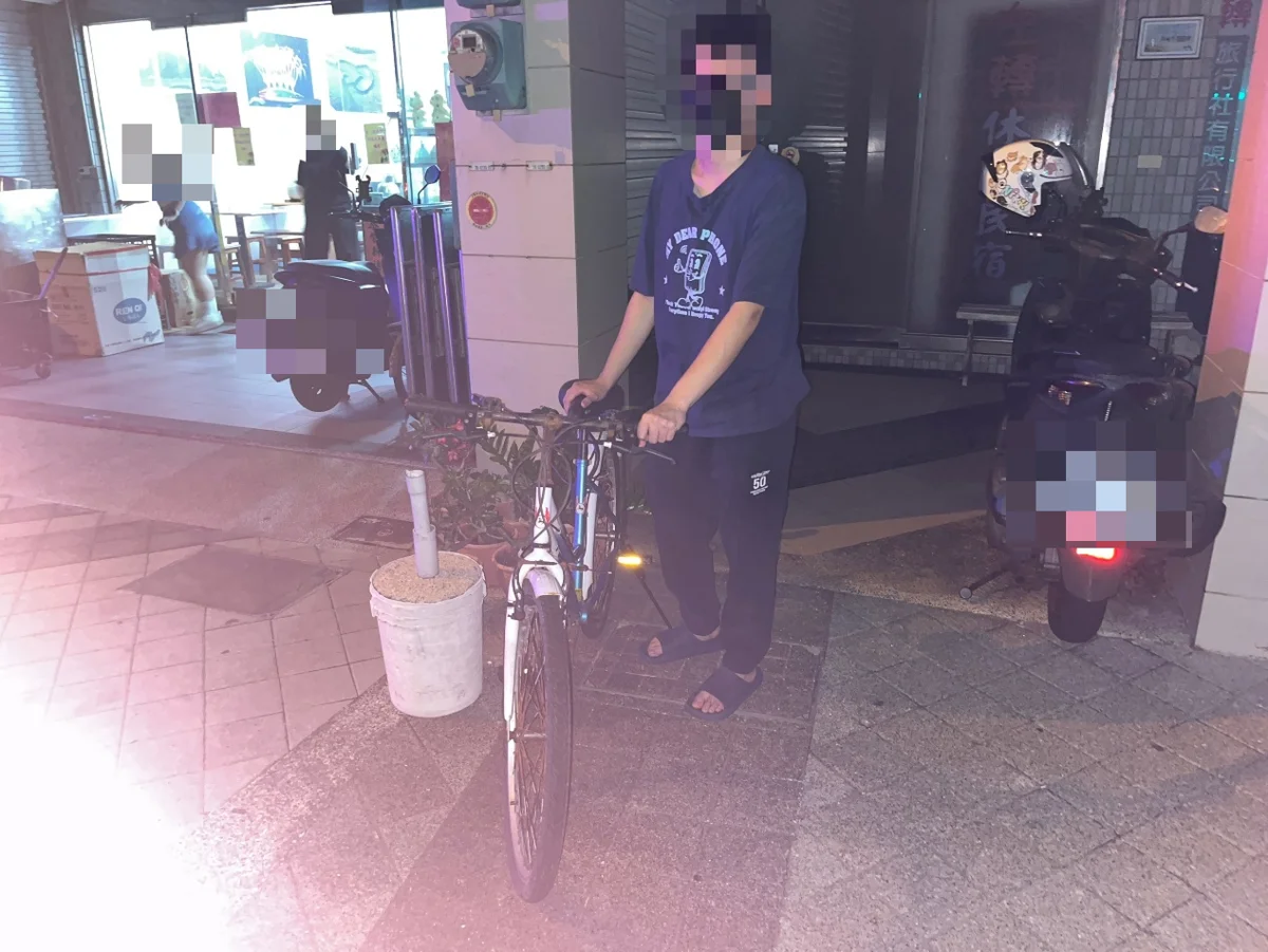 吃冰吃到忘記騎車!民眾急報案失竊 澎湖文澳警靠監視器速尋回