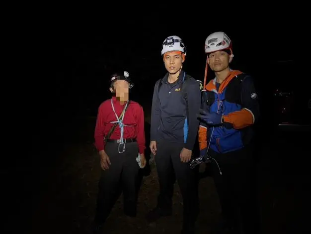 天黑走不出!登山客迷困泰安冬瓜山 消防隊摸黑救援成功