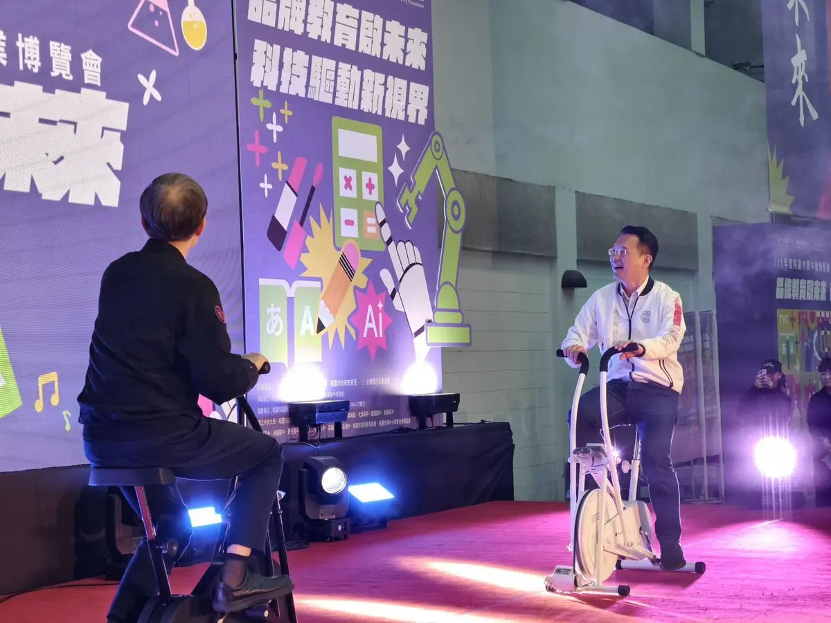 桃園高中職博覽會中壢登場!副市長蘇俊賓喻教育如雨林 助學子探索未來