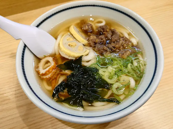 📣 UniLife 烏龍麵週:まるうまうどん - 車站美食的便利與美味
