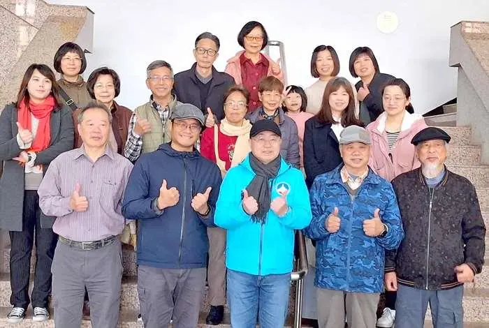 前軍官「提筆和解」!鄭開翔駐島2年畫出250幅金門日常,感動萬人