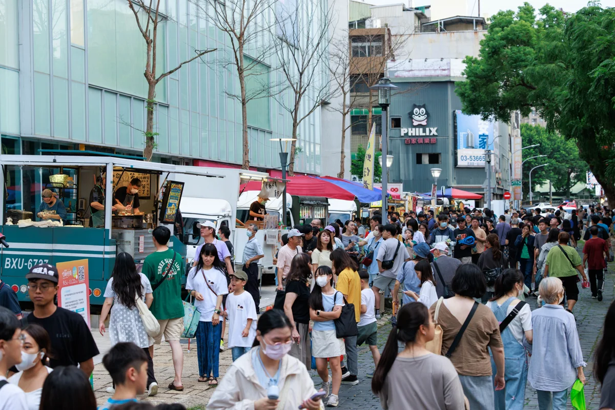 2026竹風好市集狂吸2.7萬人!新竹護城河本週末化身「甜點天堂」必吃攻略一次看