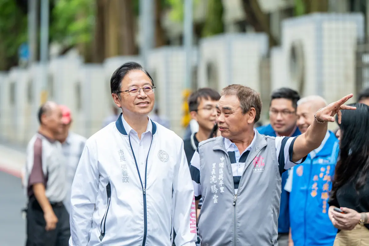 桃園中壢興隆街拓寬完成!解決30年人車爭道