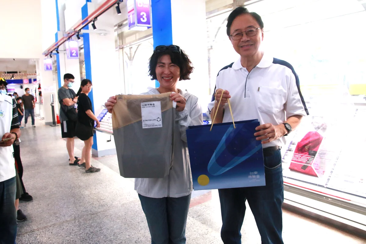 桃園市長張善政率團取經!走訪2026台東博覽會 饒慶鈴分享「慢經濟」策展秘訣