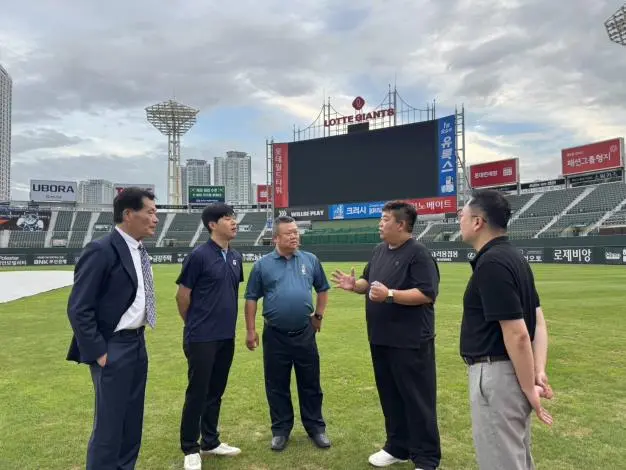 臺南結盟韓職!樂天球團簽約進駐亞太棒球中心 打造國際訓練大本營