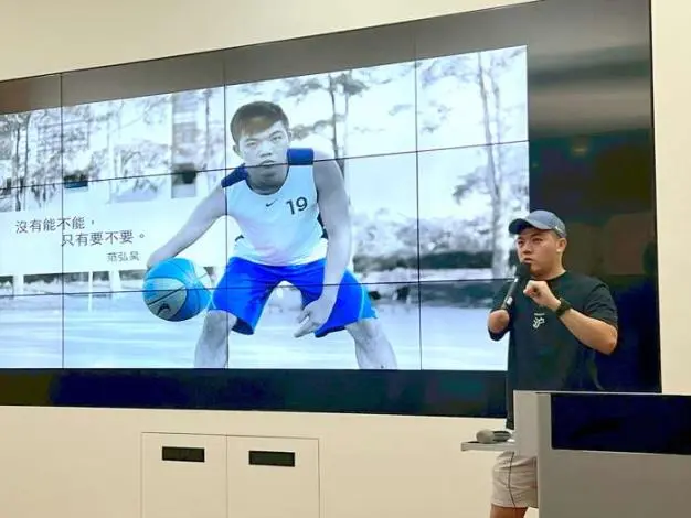 「獨臂神射手」與「金剛芭比」感動金大!范弘昊、林欣蓓分享生命故事,籲共創友善校園