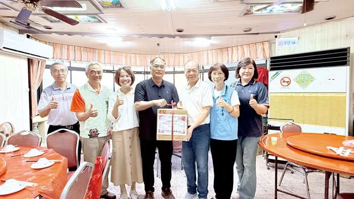 烈嶼卓環國小校友會改選!洪國正連任理事長 攜手校友挺母校