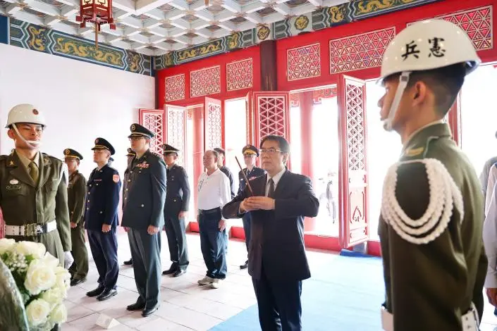 台南春祭大典莊嚴舉行 黃偉哲親率各界緬懷先烈