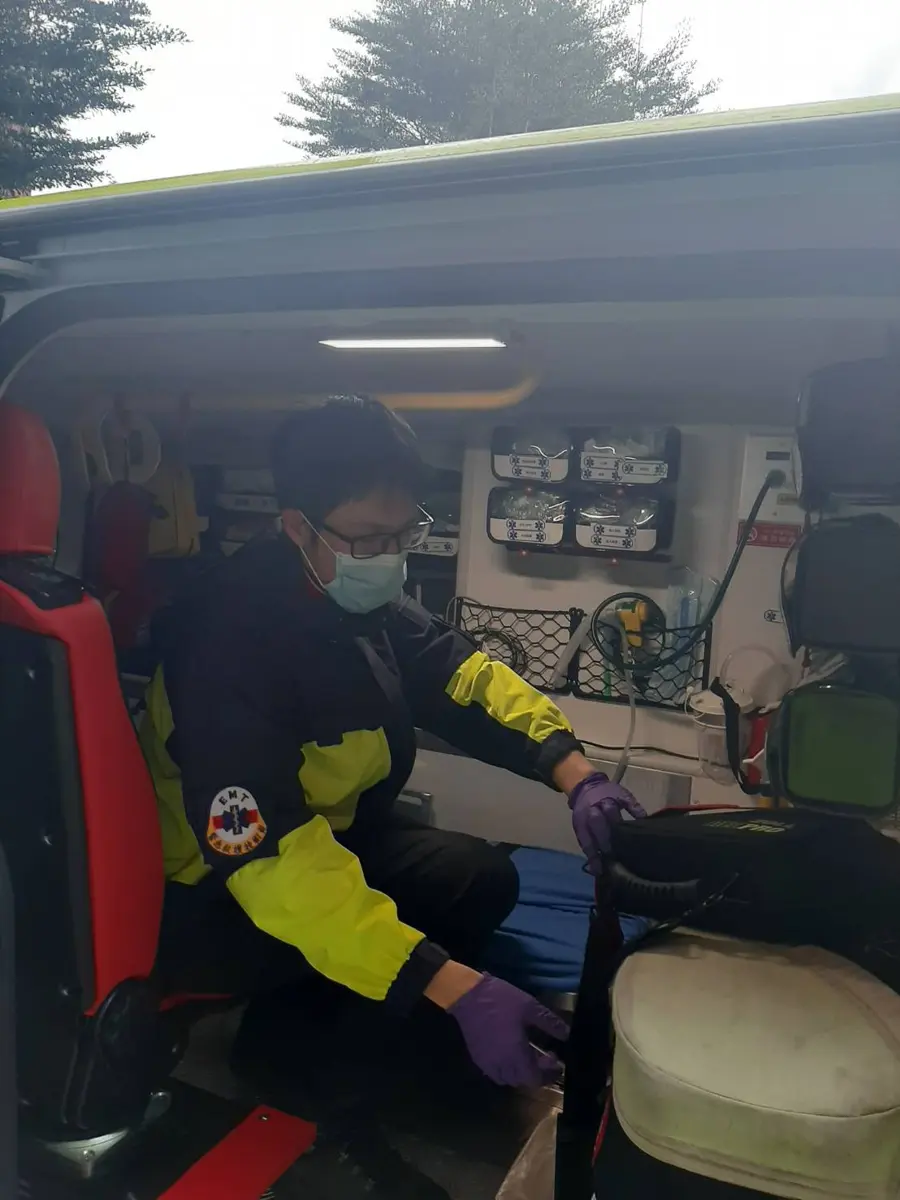 告五人暖心回饋！捐贈救護車守護宜蘭南澳偏鄉生命線