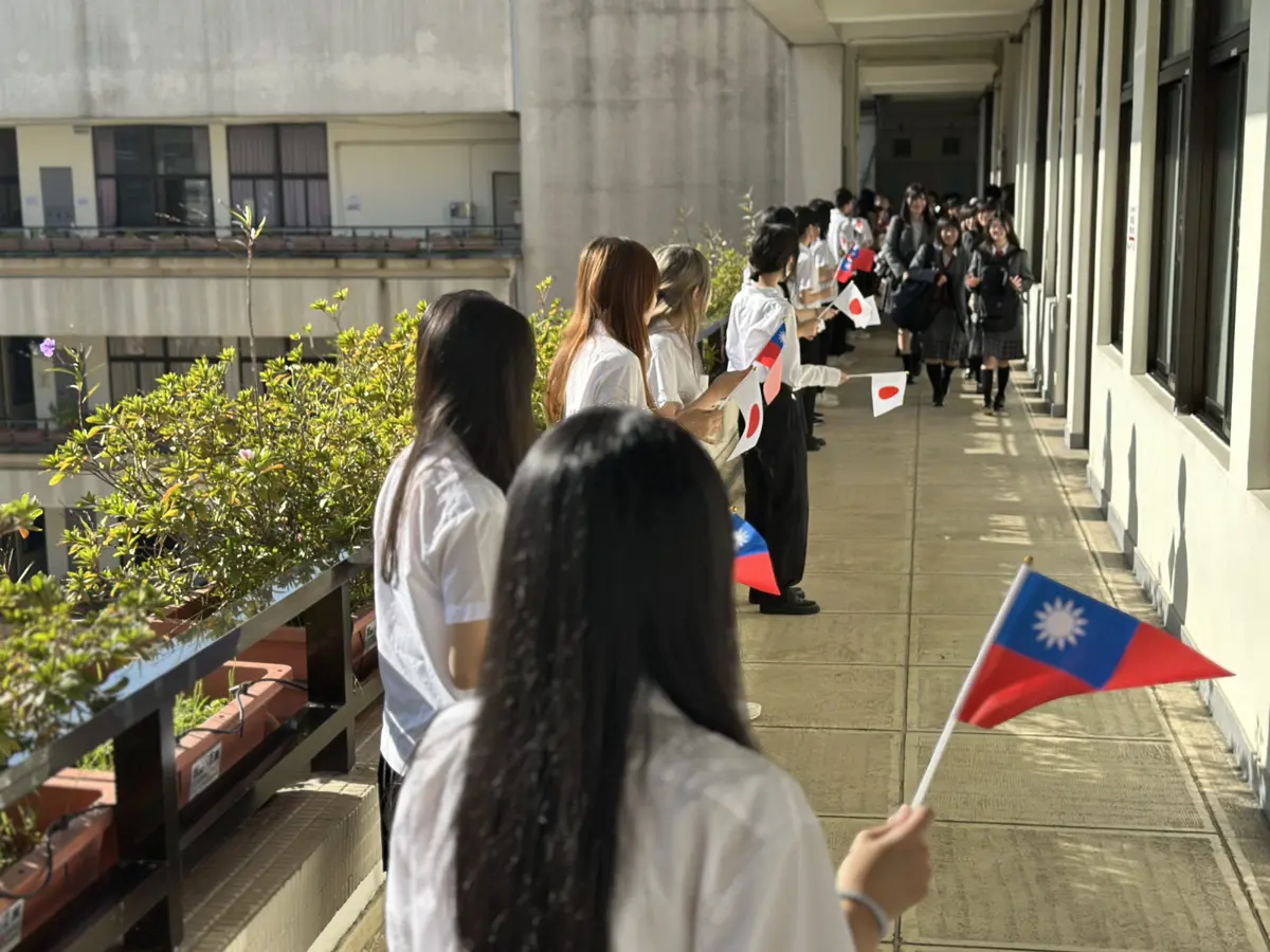 日本高校女學生來了!金甌女中變身國際交流樞紐,大安區掀起台日文化熱