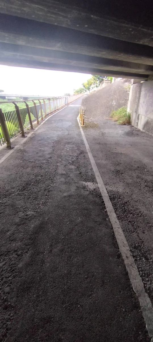 台中旱溪東路自行車道升級!舊社橋下坡路段強化3大安全設施