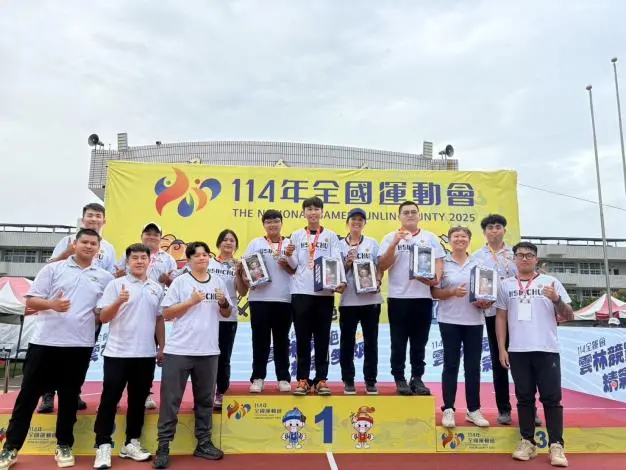 竹縣全運會狂掃16獎牌!余雅倩負傷奪金「三連霸」超燃,縣長楊文科大讚:竹縣的驕傲