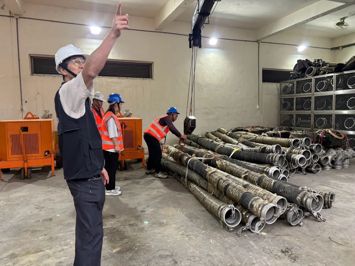 台中送暖！基隆大雨傳淹水災情 盧秀燕火速調派3台抽水機北上馳援
