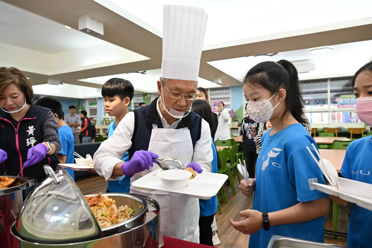 宜蘭營養午餐漲5元!2026春季起跑,加碼高鈣蔬菜、強化食安檢驗