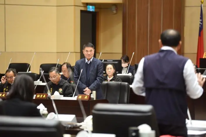 苗栗縣府人事、政策雙革新!賴香伶接副縣長,鍾東錦推新法收購「既成道路」解民怨