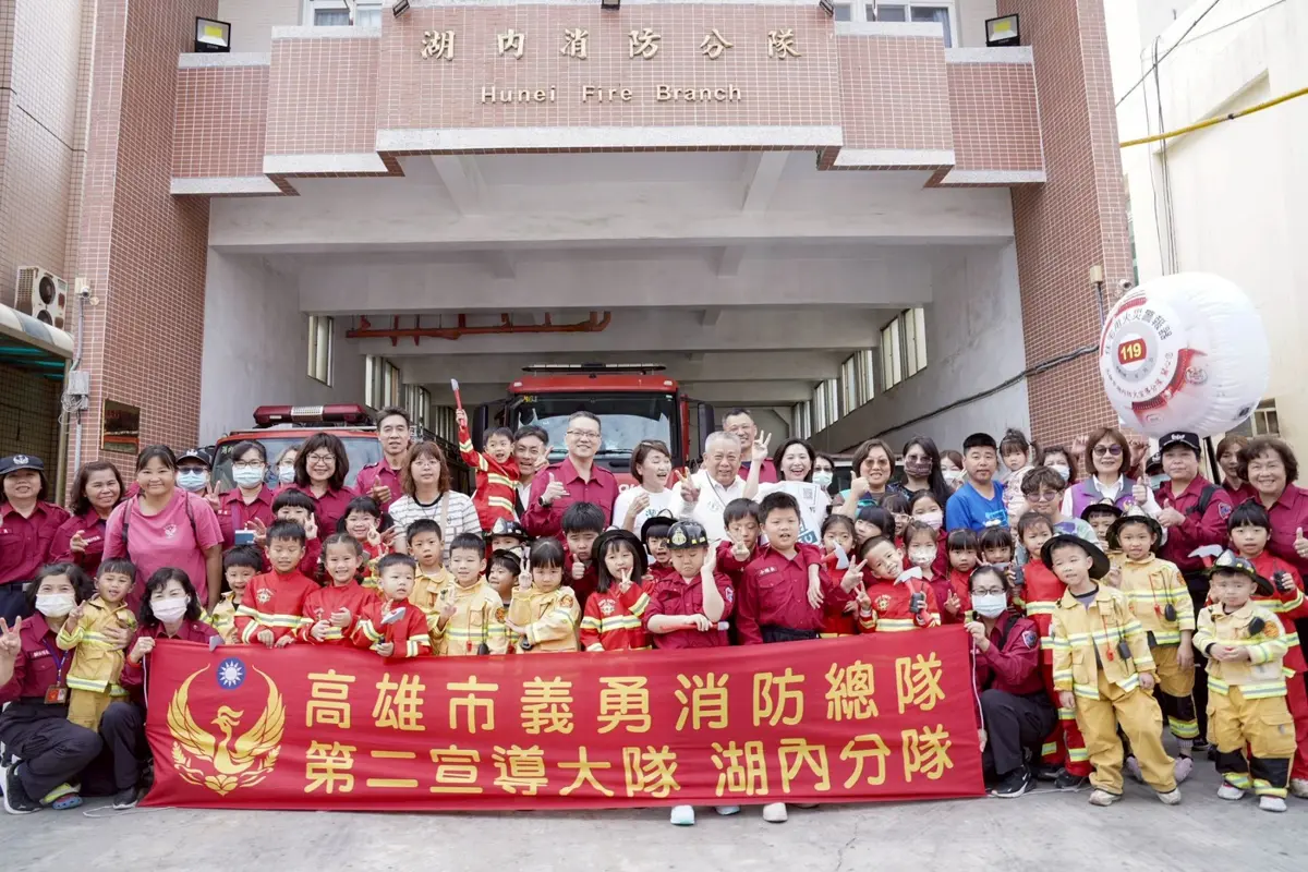 小小消防員萌翻湖內！親子消防營3大關卡超逼真，議員陳明澤也來了