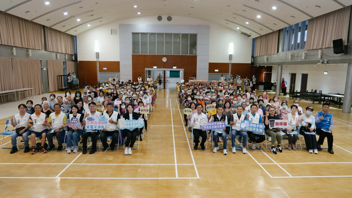 【2026最新】竹市敬老卡升級、好孕補助再加碼!高虹安親曝多項有感福利