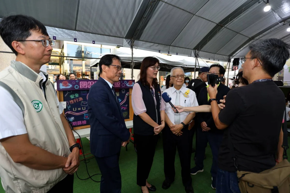 台中廣設102台保險套販賣機稱霸六都！只需10元輕鬆守護性健康