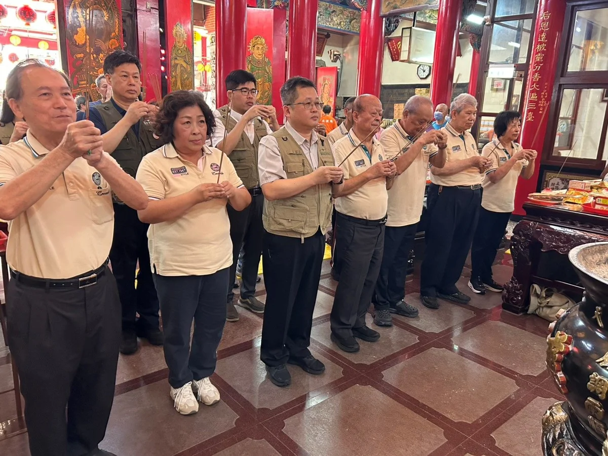 北投媽祖暖心護持!慈后宮捐贈專屬機能背心 助波麗士顧健康