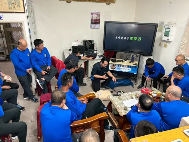 苗栗頭屋義消精進救護技能!CPR、哈姆立克法實戰演練守護鄉親