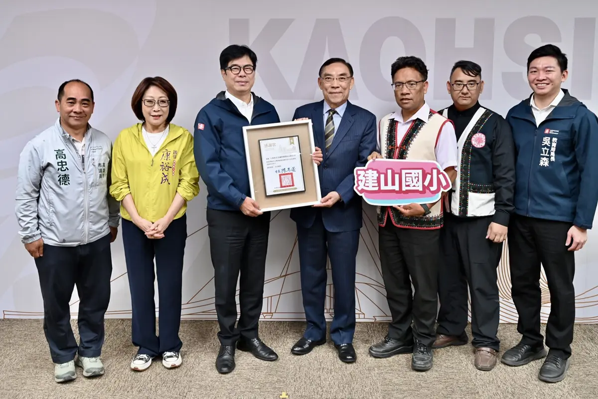 高雄春節9天連假備戰!陳其邁下令緊盯環境、公安、防疫三大防線