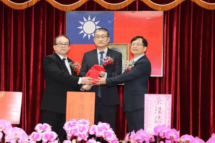 台電通霄電廠新掌門人上任!李枝榮接棒黃達義 扛650萬千瓦發電重任