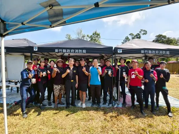 大新竹消防潛水戰力升級！18名菁英挑戰10日魔鬼訓練 峨眉湖畔畫面曝光