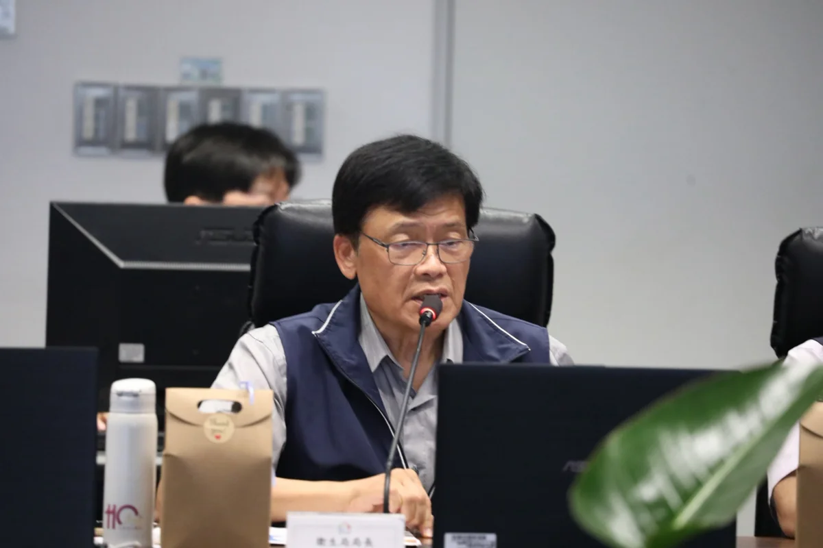 台中市10/1起流感、新冠疫苗同步開打!盧秀燕:市府自購擴大保護學校教師