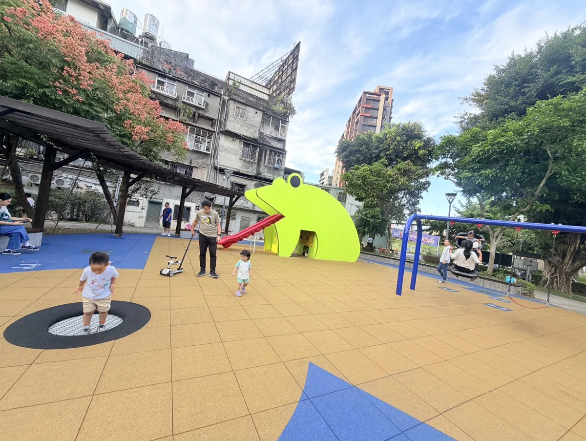 三重德厚公園翻新啟用!獨創「青蛙王子」與「大航海時代」雙主題遊戲場