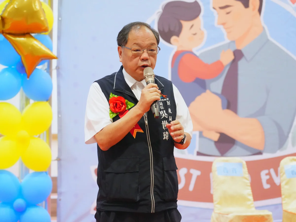 廣播世家父子檔雙雙獲獎!北屯區表揚81位模範父親與孝行楷模,溫馨故事逼哭眾人