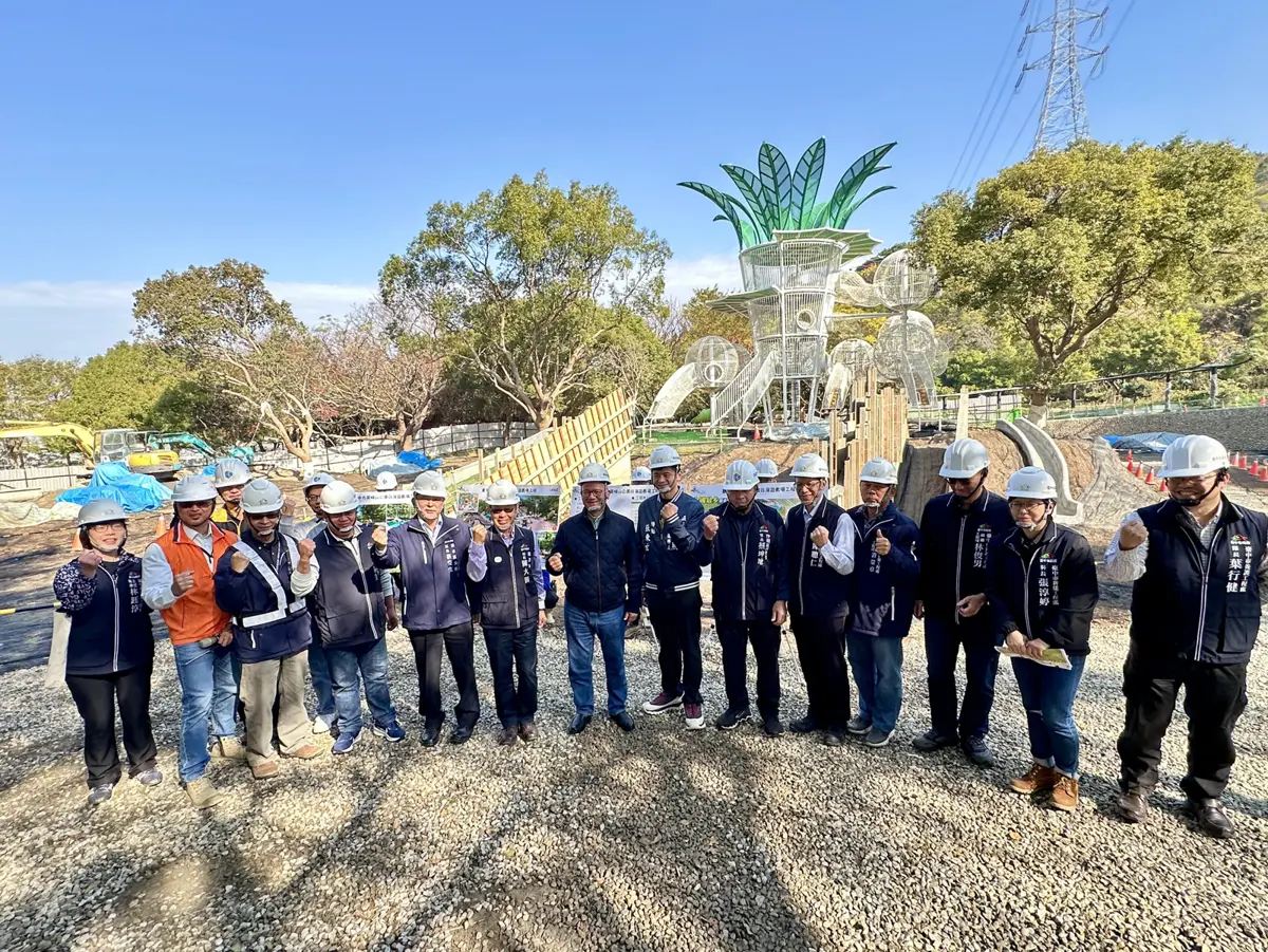 全台最多!台中清水「34道滑梯」樂園3月登場,鰲峰山最新親子景點搶先看!