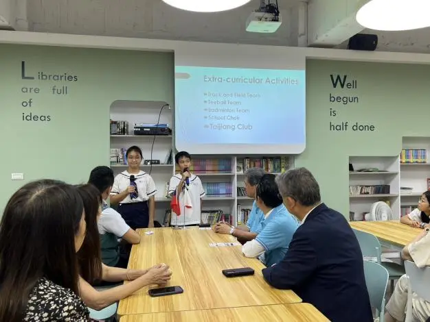 騎70公里還不夠!日本那珂市長率團訪台南,海佃國小「小水手」全英語導覽驚豔全場