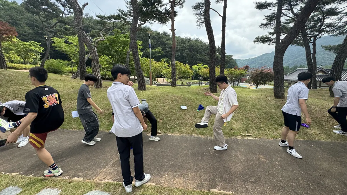 成功高中與金泉高中再續友誼 劉晶晶率團赴韓交流