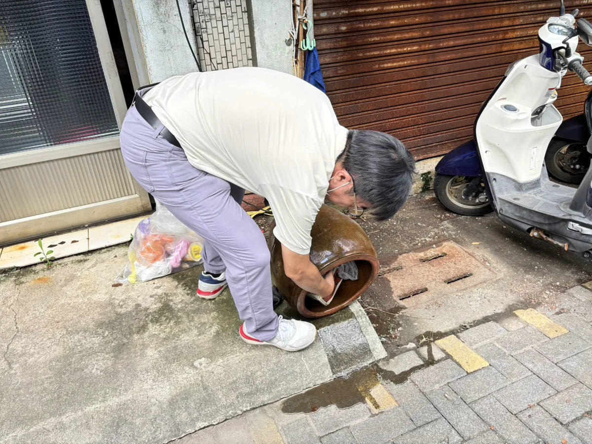 防堵登革熱!台南市場夜市大執法 查獲孳生源最高罰1.5萬