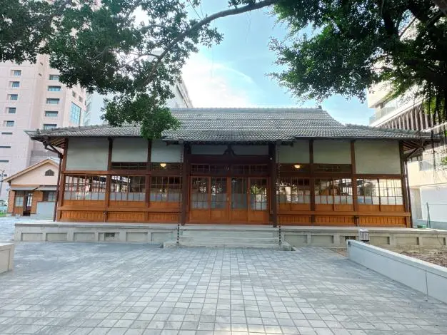 百年古蹟重生!臺南刑務所修復近完工,黃偉哲喊話:打造下個文創聖地