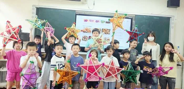穿奧黛、做河粉!金寧中小學暑期越南語夏令營 讓孩子秒飛越南學母語