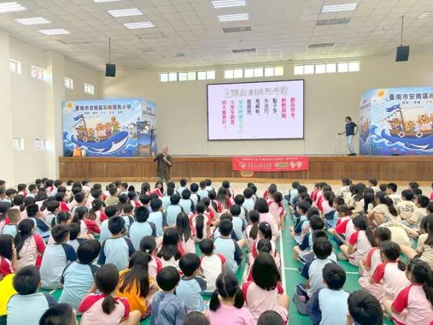 【2026最新】金門超萌水獺出任務！《花帔阿獺》動畫巡迴南台灣校園 大獲學童好評