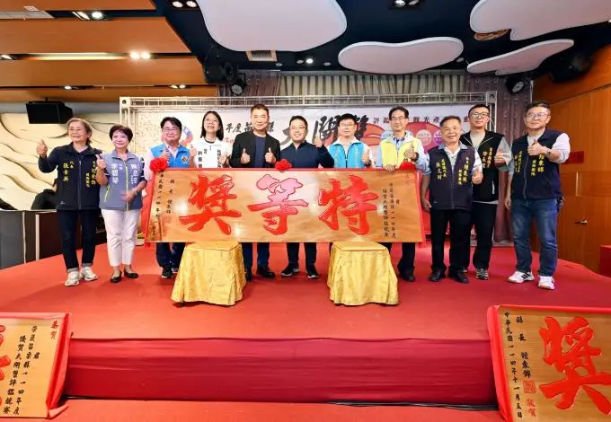 苗栗大閘蟹王出爐!銅鑼蟹農吳克豐苦熬12年奪冠,親曝「養蟹如養孩」獨家秘訣