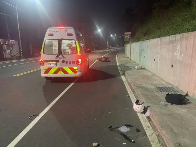 通霄深夜悲劇!馬家庄驚傳機車自摔,騎士現場無呼吸心跳送醫搶救