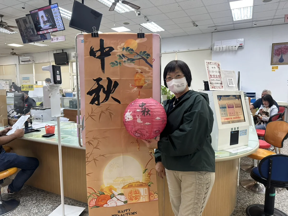中秋好康快筆記!臺東戶政9/23推「戳戳樂」 填問卷、按讚拿精美小禮
