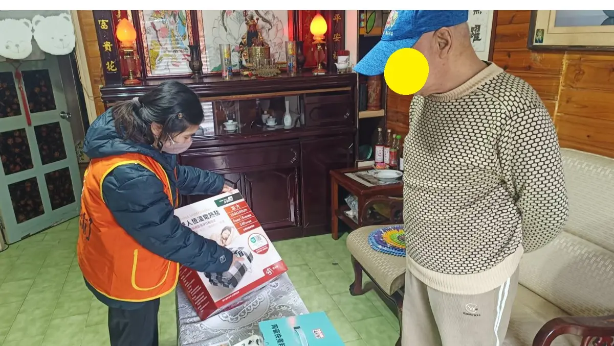 瑞芳寒冬送暖!公所攜手民間送72條電熱毯、萬片暖暖包 守護500戶獨老弱勢