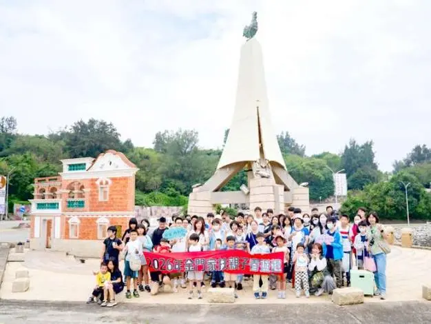 烈嶼親子闖關樂!金門家扶百人健行,海風中打造溫暖家庭回憶