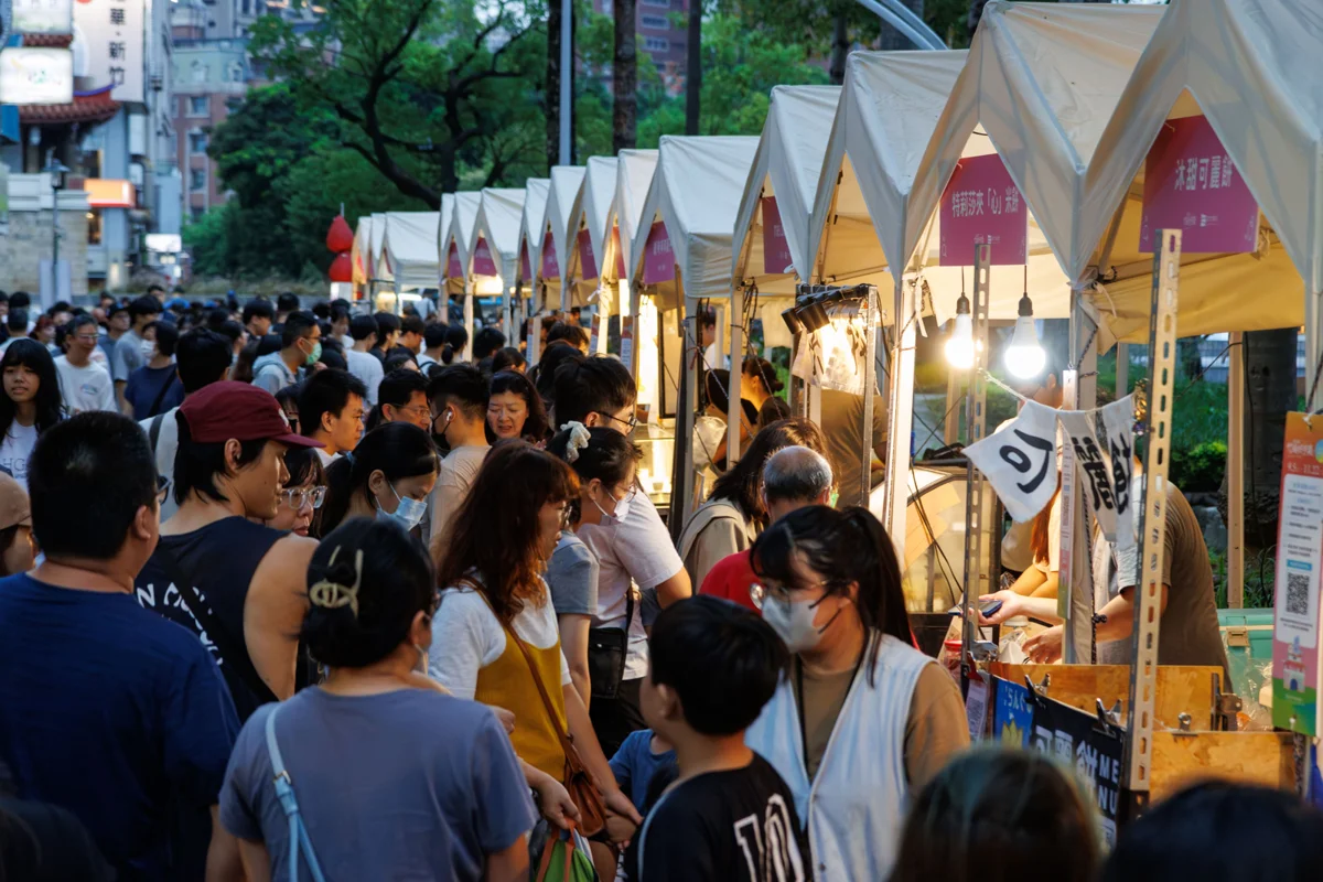 護城河畔週末散策!新竹「竹風好市集」創5百萬商機,本週主打質感生活選物