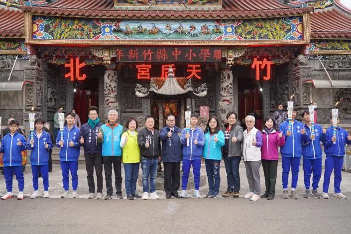 不畏低溫!新竹縣2200名中小學健將齊聚竹北,點燃4天競技戰火