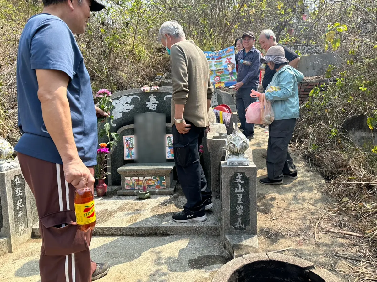 田寮消防出動無人機防山火！清明掃墓「四不一要」保平安