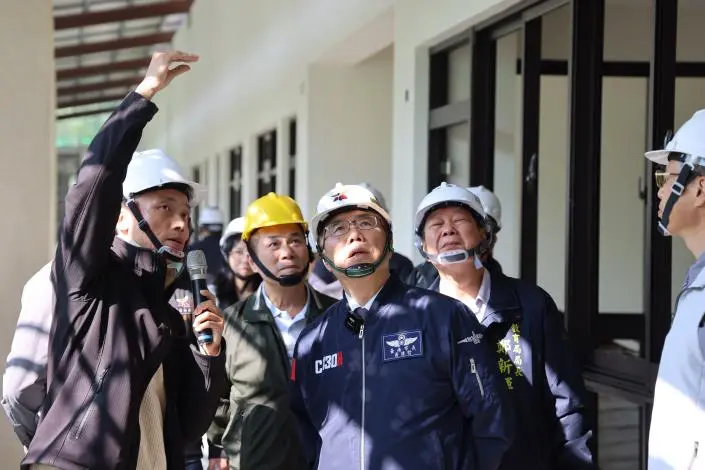 台南中山國中新大樓斥資1.1億!黃偉哲視察進度 預計2026年啟用