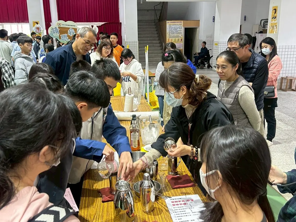 花蓮身障生升學路不迷惘!適性安置說明會湧238名親子,一站式搞懂未來方向