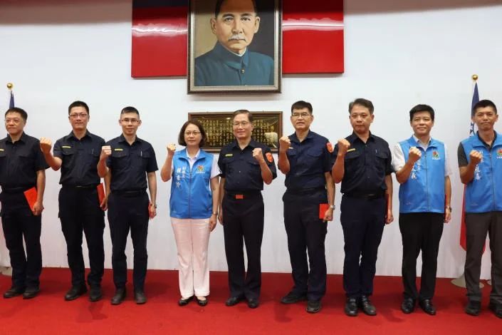 苗栗縣警局表揚17名防詐與破案菁英 縣長夫人親送豆花慰勞