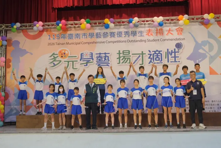 南市表揚2542名學藝之光！副市長姜淋煌：適性揚才讓孩子發光發熱